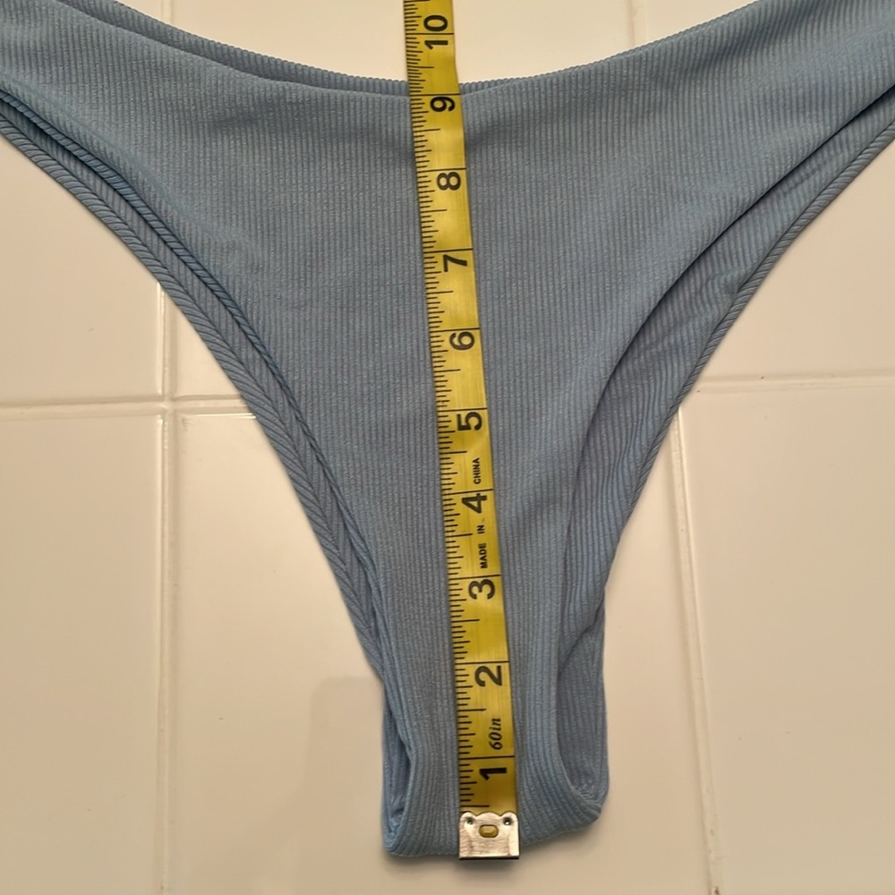 Zaful Sexy Light Blue Ruffle Ribbed 2-Piece Bikinis Bathing Suit, Size 6 - Picture 8 of 9